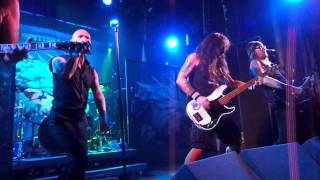Steve harris british lion karma killer live Paris divant du monde 14 juillet 2014