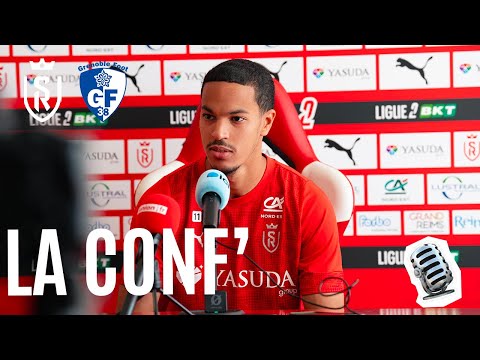 The press conference before the reception of Grenoble #J9