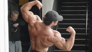 Back Building Golds Gym