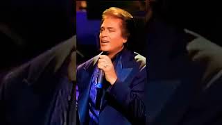 Engelbert Humperdinck- Can't Take my Eyes Of You