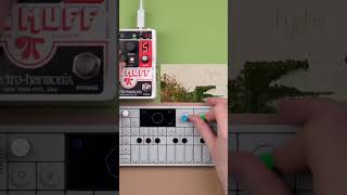 Video thumbnail for The Big Muff Pi Hardware Plugin - add analog textures to your favorite softsynths by @xanderewald by EHX