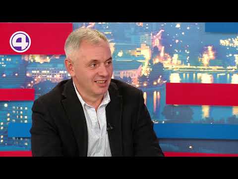 Чем ближе власть к народу, тем критичнее к ней относятся
