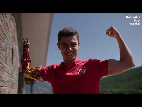 How I built my Prosthetic Arm with LEGO Bricks