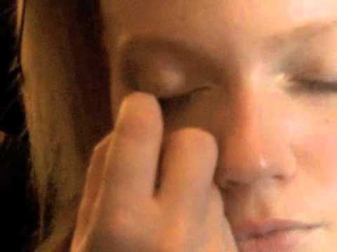 Magdalena Velevska Backstage With Bobbi Brown At RAFW 2011