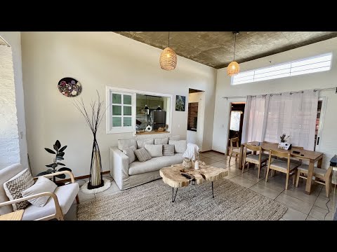 Video de YouTube - Casa en Venta de 2 dormitorios con Jardín y Garage en Ciudad de la Costa, Canelones