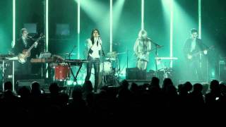 Charlotte Gainsbourg - Trick Pony (Live)