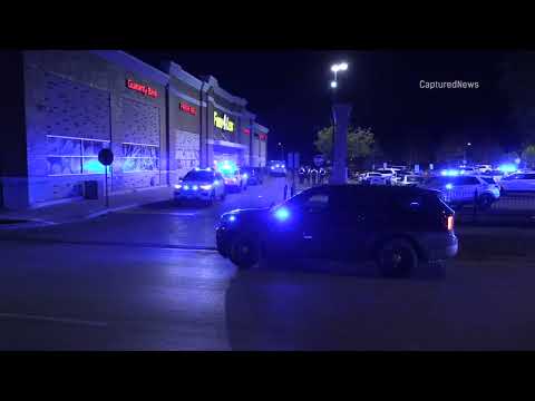 Witness describes shooting outside Chicago grocery store