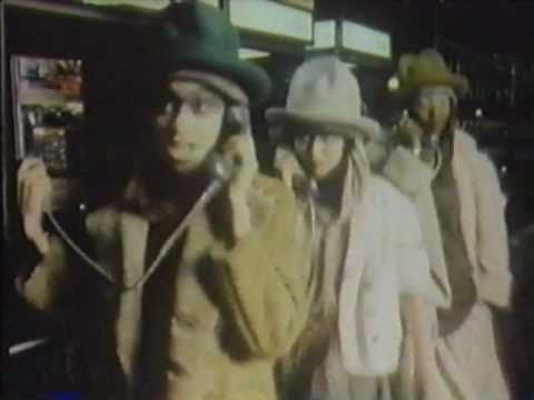 Malcolm McLaren & The World's Famous Supreme Team - Buffalo Gals (Video)