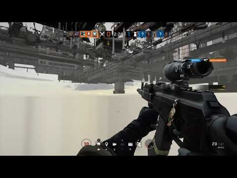 R6 - Falling Through The Map