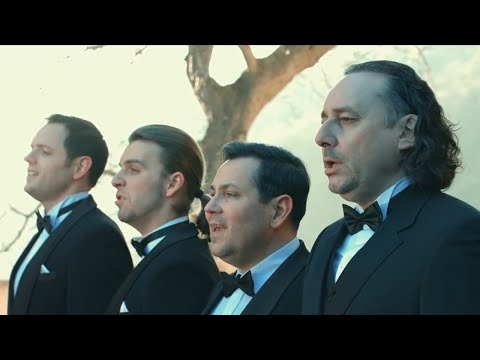 4 Tenoři - Už z hor zní zvon (oficiální videoklip)