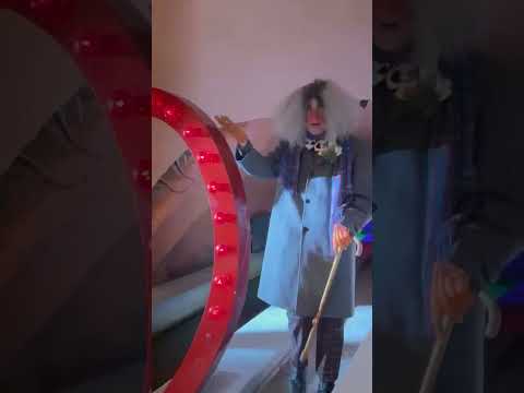 Smakprov av Dr. Valentino Ka¨rlekskrank och hans ka¨rlekstunnel