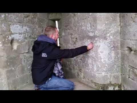 Daddy scaring Tommy at Corfe castle.
