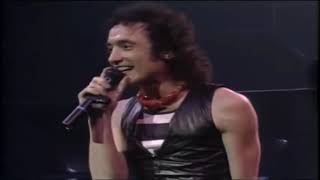 Quiet Riot   Love's a Bitch
