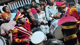 Download lagu 😎Akka ponnu kickthanada✨!....🎷 ES.Jesudoss Albert 🥁Band Music 🎶#😍✨....... cell:9566770041 mp3 Download lagu 😎Akka ponnu kickthanada✨!....🎷 ES.Jesudoss Albert 🥁Band Music 🎶#😍✨....... cell:9566770041 mp3