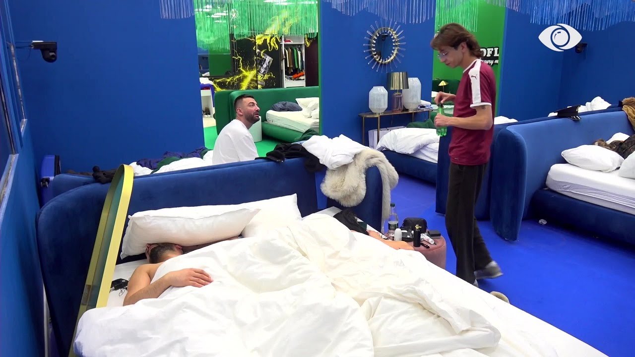 “Shkoi vonë...”/ Vserlo tenton të zgjojë Gjestin