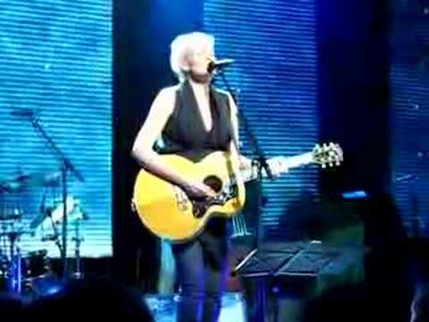 Drömmaren Och Muren cover