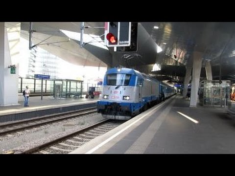 ČD 380 mit D100 Wien Hauptbahnhof