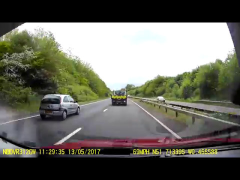 Cramm Cam - Lorry turning into learner - A41, Hemel Hempstead