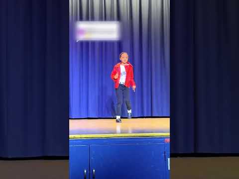 Sa danse à l'école a fait le buzz sur Internet 😭