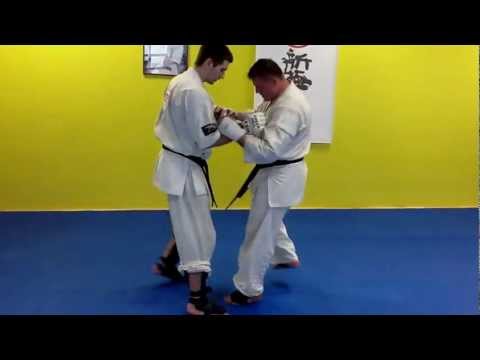 Seminarium kumite z Tomaszem Najduchem trening drugi.