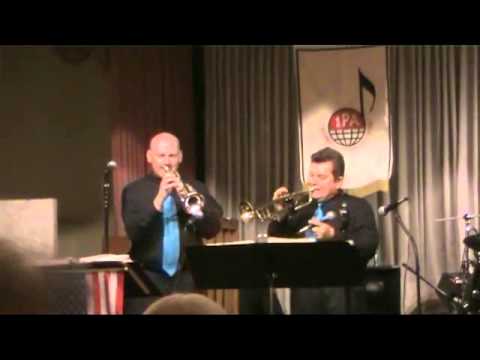 Lenny Gomulka & The Chicago Push (2013) - Kiss Me I'm Polish Polka