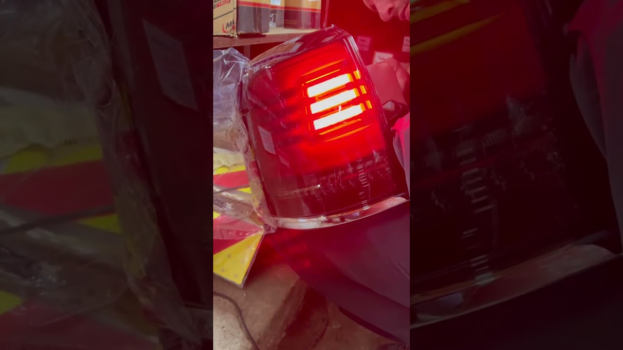 Toyota Land Cruiser 200 2007-2021 гг. Задние Фонари 2008-2015 (Sequential Red) Video 1