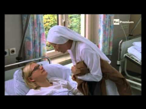 Un Ciclone in Convento -- 1x05 - Aiutati che Dio ti aiuta
