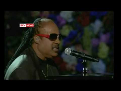 Stevie Wonder Performs At Michael Jackson Memorial Concert