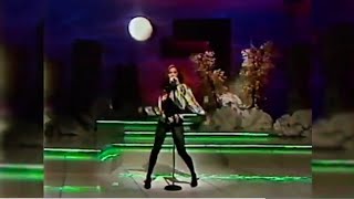 Thalía - Flores Secas En La Piel (Este Domingo 1992)