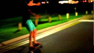 preview picture of video 'Longboarding - Day to Night - Nikon D3100 - Nikkor 35 f/1.4'