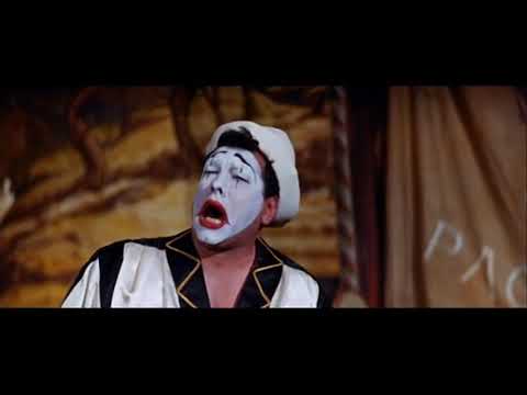 Pagliacci - Vesti la giubba- Five clowns
