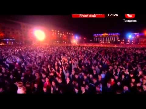 Elton John, Queen and Adam Lambert Live in Kiev Ukraine 30-06-2012