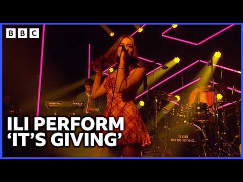 ili performs 'It's Giving' | BBC Introducing Scottish Act of the Year 2025