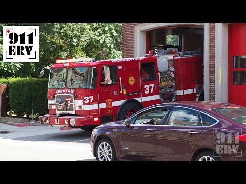 Boston Fire Engine 37 Responding