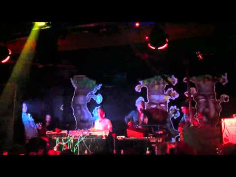 Wareika LIVE - Weihnachtsmuna 2011