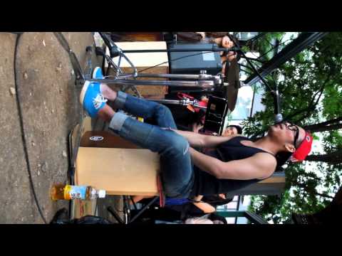 130601 - Gag Performance Artists in Hongdae