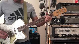 Video thumbnail for Danelectro U3 Rambling Demo by House of Shred