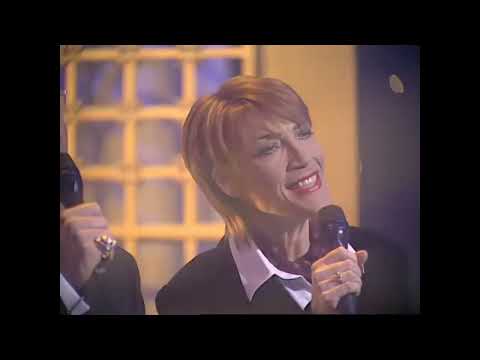 Elton John & Kiki Dee LIVE HD - True Love (Top Of The Pops) | 1993