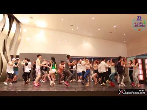 2018 Jeju Latin Culture Festival workshop  Gaby y Estefy02