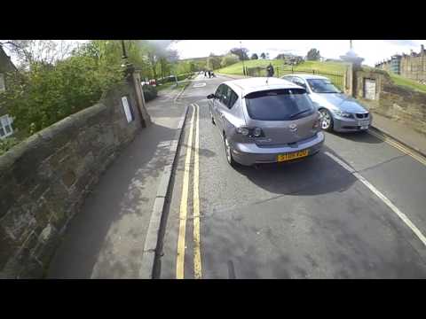 ST05VZU - Close Pass MGIF on a Roundabout