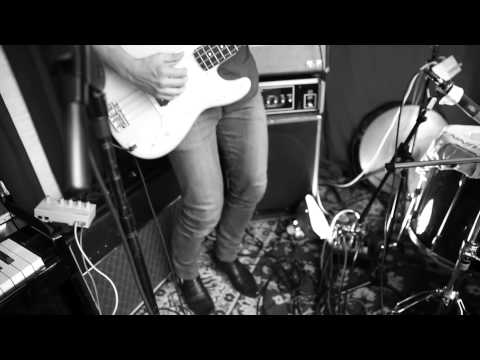 Alexz Johnson | Nothin' On Me | Live Off The Floor Video