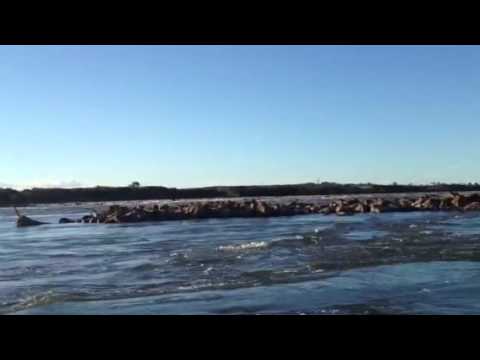 Chegando no inicio das 7 quedas com rio parana baixo!!!