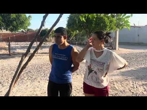 Vieira managed to mislead Claudinha and locked Sara inside the house.