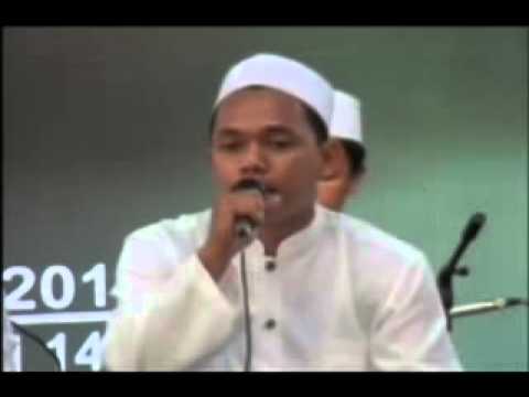 Syauqul Habib  Ya Robbana Tarofna    Festival Sholawat PP  Sunan Kalijogo Surabaya 2011 mpg