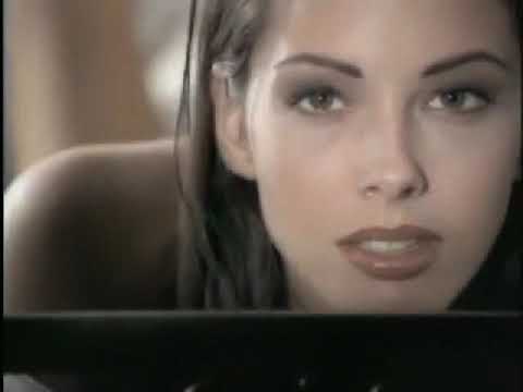 Videoclip de Sad Eyes — Enrique Iglesias