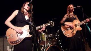 Smoke Fairies : Living With Ghosts : live at The Lexington : 1 February 2010