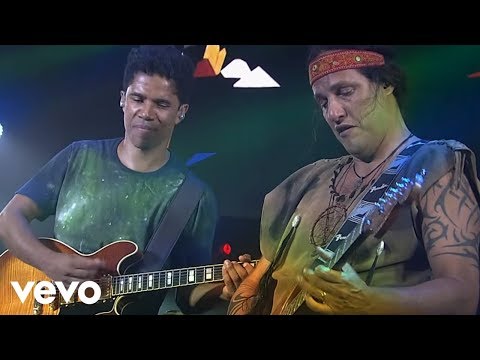 Natiruts - Perdido de Amor (Natiruts Reggae Brasil - Ao Vivo) ft. Edson Gomes