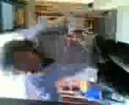 algu pot operar al max sisplau??