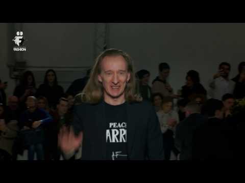 John Richmond Fall Winter 2019 - Milano Fashion Week - Complete Show - EXCLUSIVE