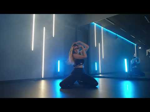 Frame Up Strip — Fraules Dance Centre — Настя Аравина